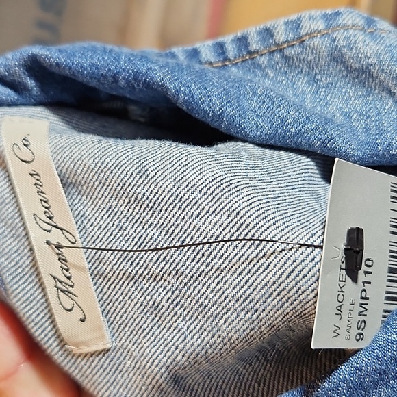 MAVI Sun Resort Maui Flamingo Sample Jean Denim Jacket Nrw Fit Small - Picture 8 of 10